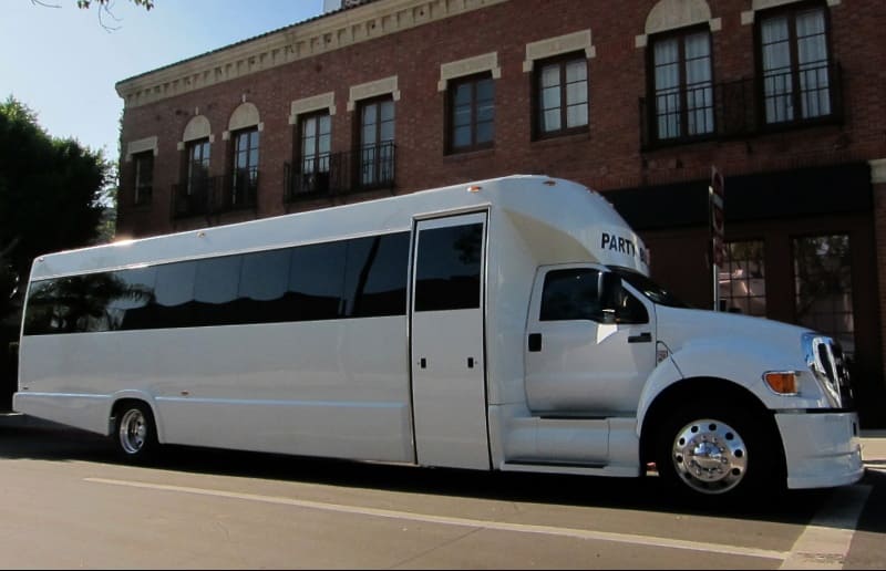 Council Bluffs 30 Passenger Party Bus White