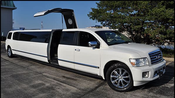 Council Bluffs Infiniti Limo